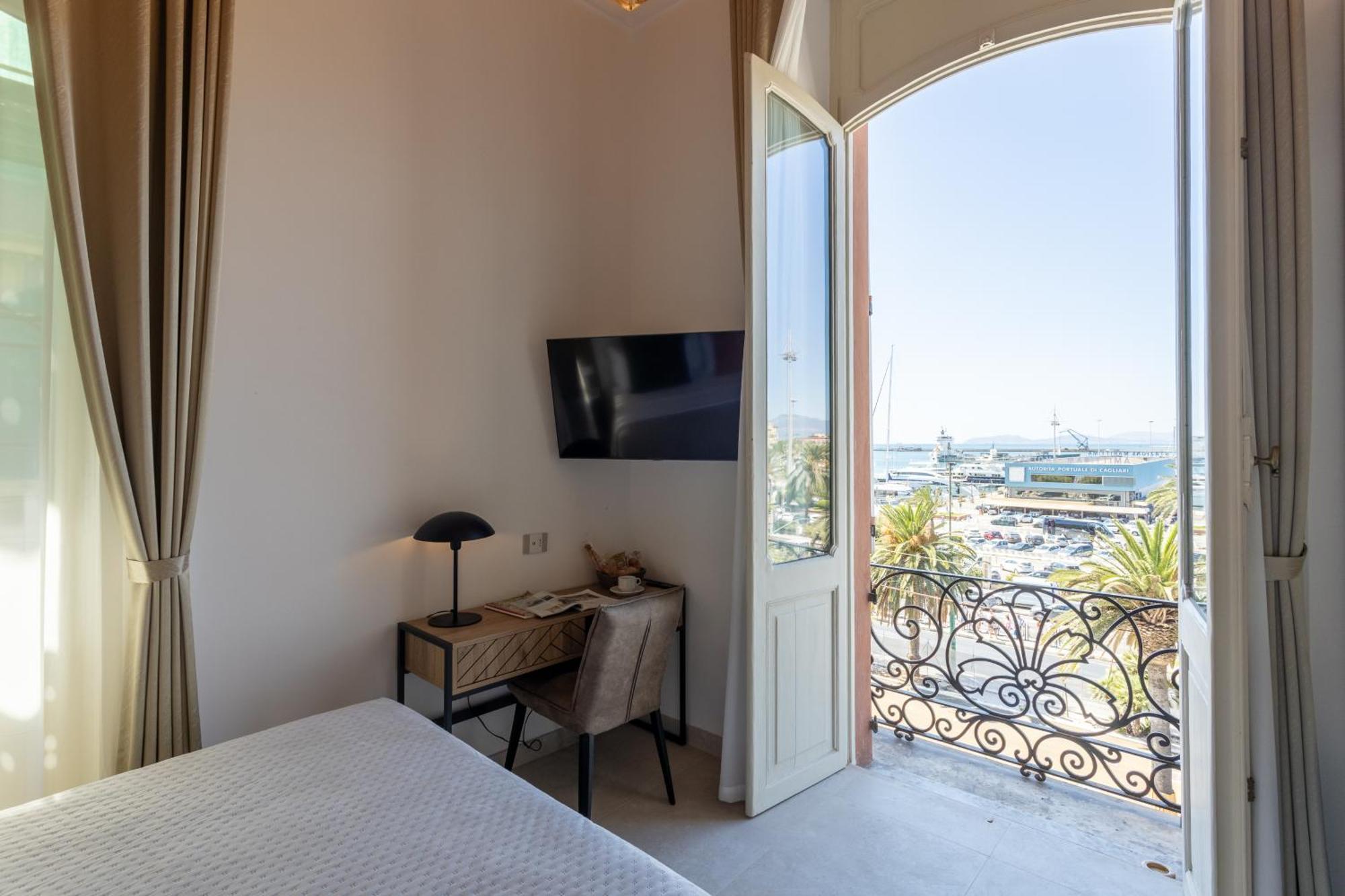 Magnini Rooms Cagliari Exterior photo